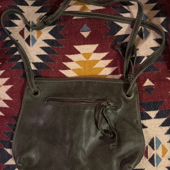 Roots edie crossbody purse - Picture 2 of 3
